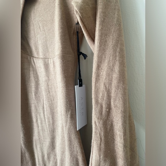 NWT ASTR the label bodycon cutout dress nude basic long sleeve cocktail - Picture 9 of 12